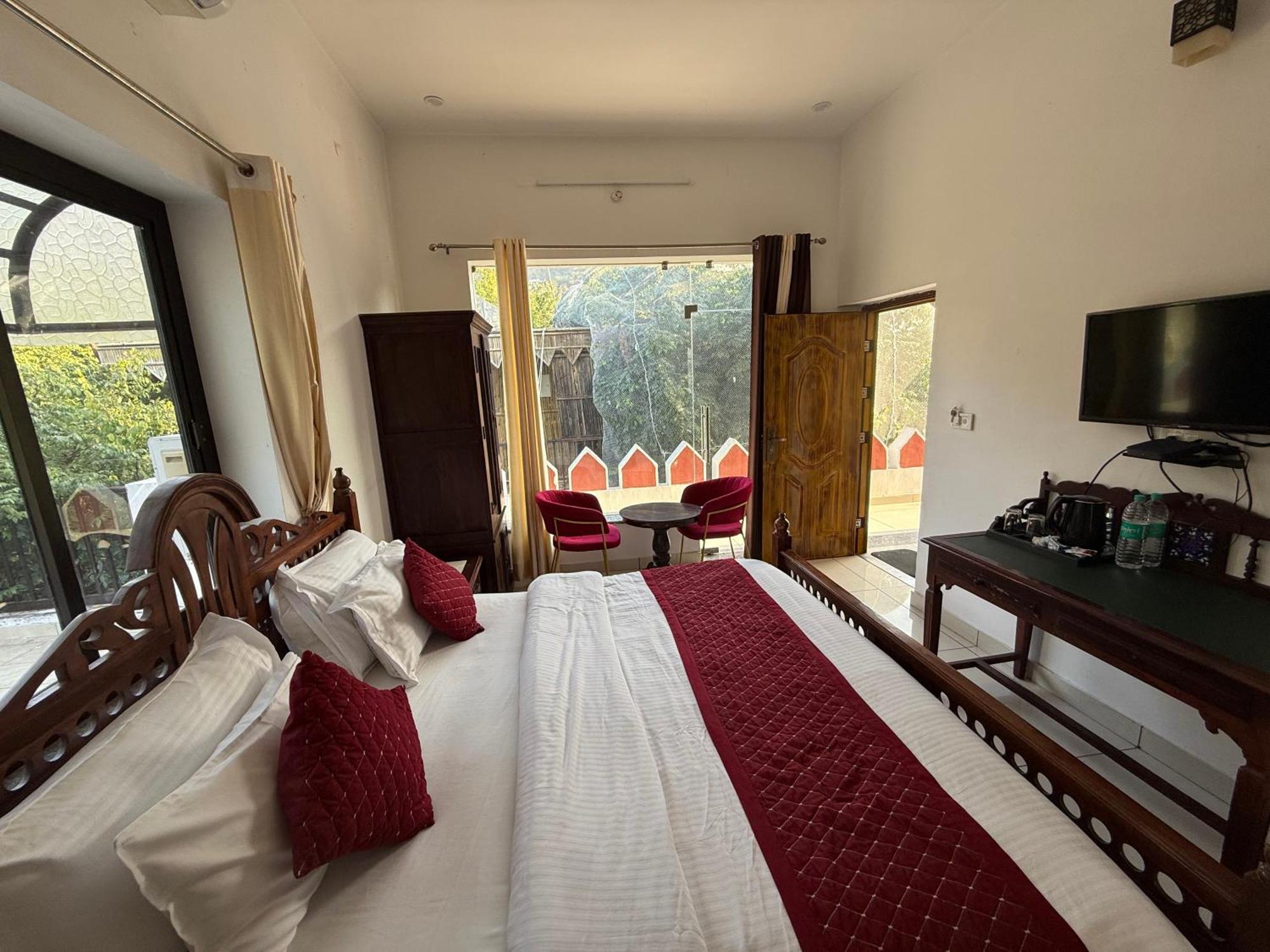 Hotel Green Heaven Resort Pushkar Exteriör bild