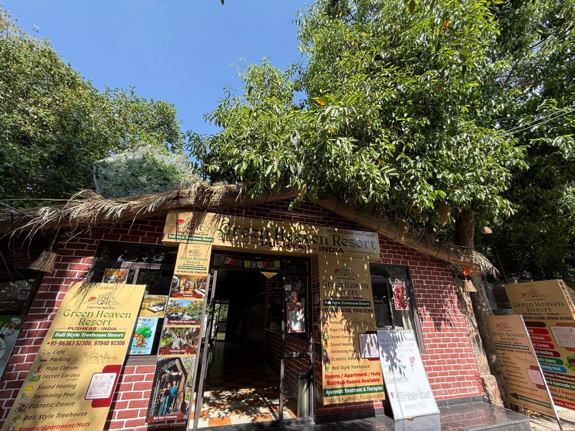Hotel Green Heaven Resort Pushkar Exteriör bild
